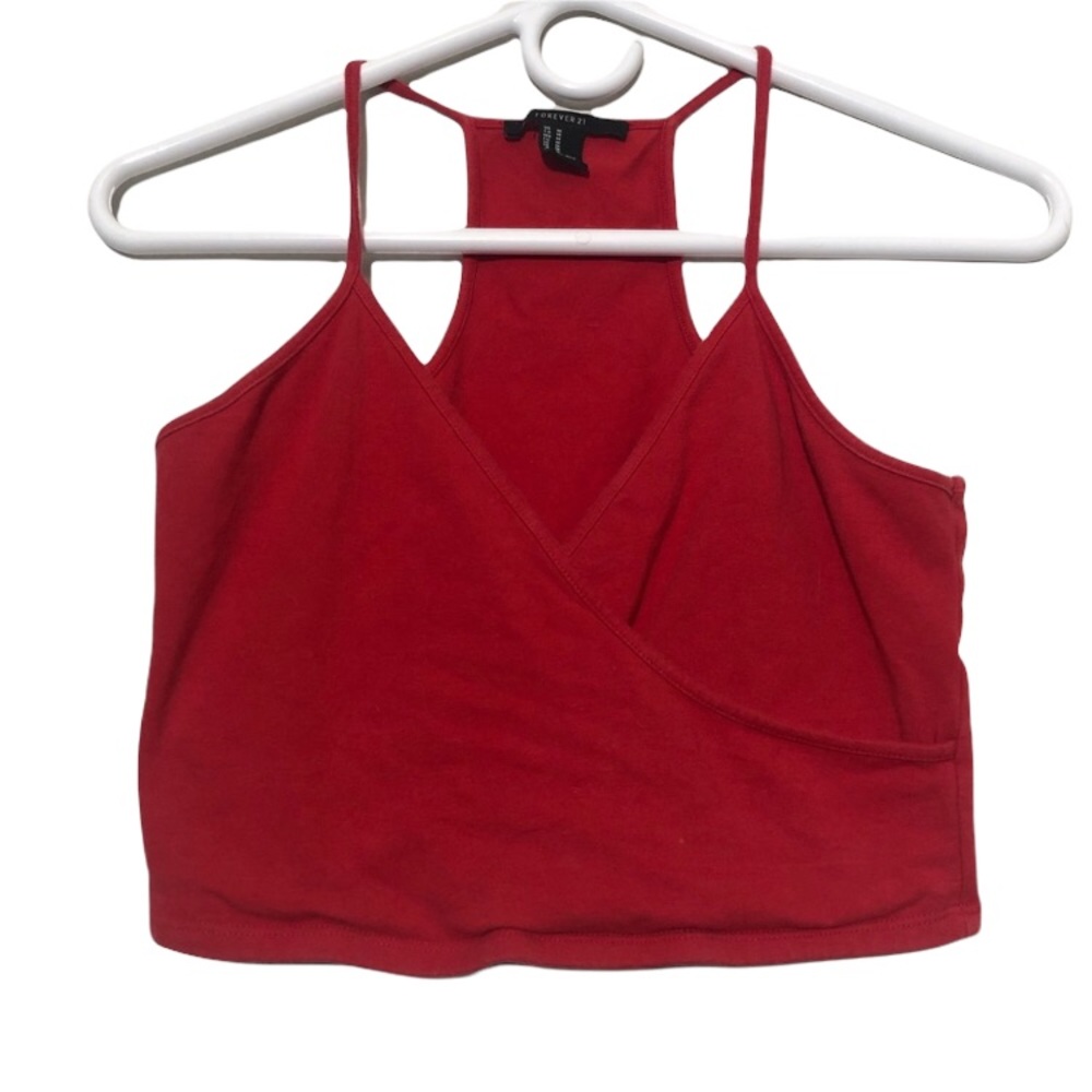 Forever21 red crop top Size medium
